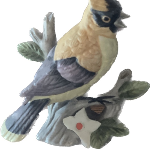 Lefton Exclusive Goldfinch Hand painted marked - Picture 5 of 5